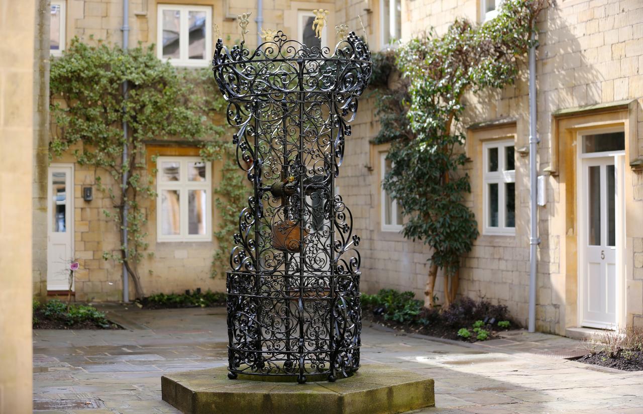 Hiding Space - St Catherine'S Hospital Apartments Bath Esterno foto